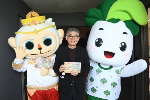 故宮黃永泰副院長表示連假期間，吉祥物哈奴曼及小翠將會現身陪伴小朋友度過快樂兒童節。
