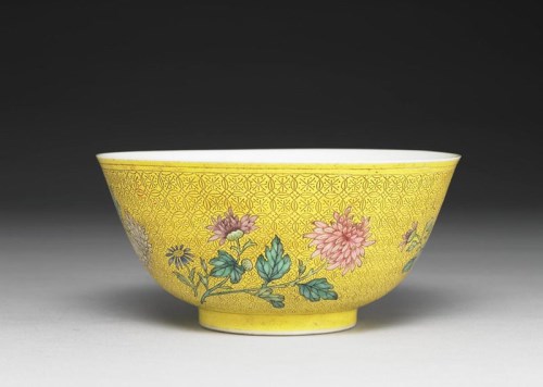 Story of an Artistic Style: Imperial Porcelain with Painted Enamels of the Qianlong Emperor
